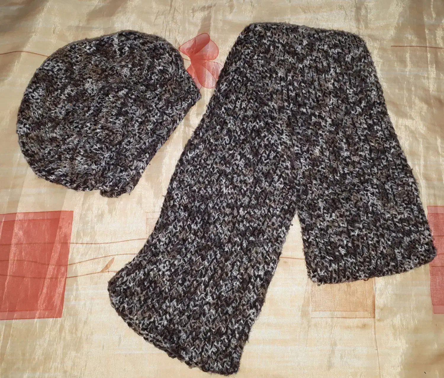 شال و کلاه گرم حراج شد|حراج|دماوند, گیلاوند|دیوار