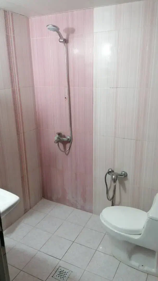 آپارتمان دوخوابه متراژ ۱۱۲متر پارکینگ و انباری|اجارهٔ آپارتمان|شیراز, شهرک والفجر|دیوار