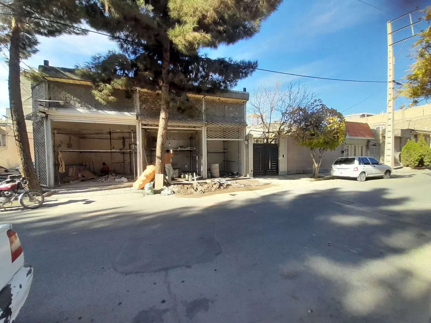 سه مغازه حاشیه یغما|اجارهٔ مغازه و غرفه|نیشابور, کوی یغما|دیوار