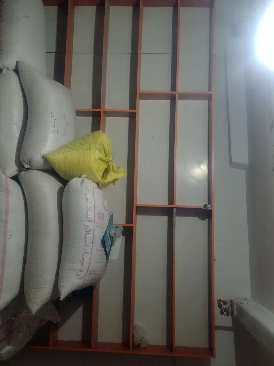 قفسه|کتابخانه، شلف، قفسههای دیواری|نورآباد, |دیوار