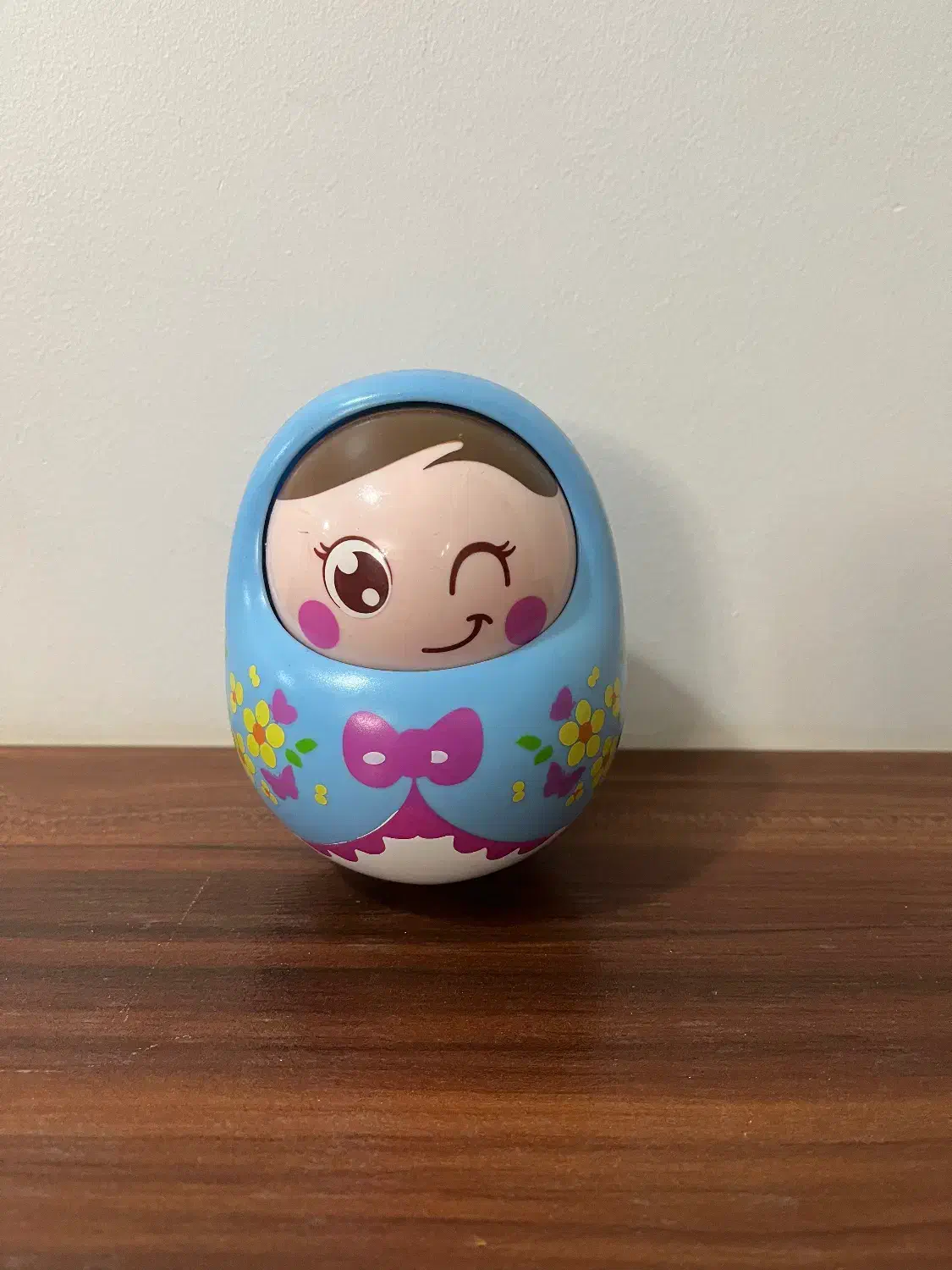 تعدادی اسباب بازی|اسباببازی بچه|بابل, |دیوار