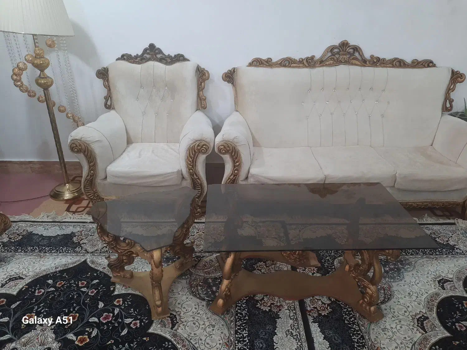 جلو مبلی به همراه جاکفشی و ساعت|مبلمان خانگی و میز عسلی|اهواز, کارون|دیوار