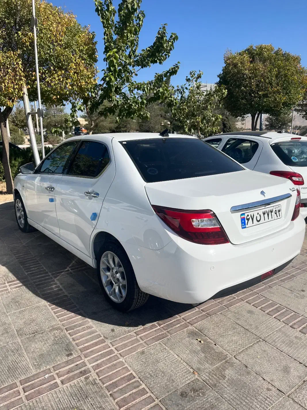 دنا پلاس توربو اتومات اپشنال صفر سفید مشکی|خودرو سواری و وانت|شیراز, شهرک استقلال|دیوار