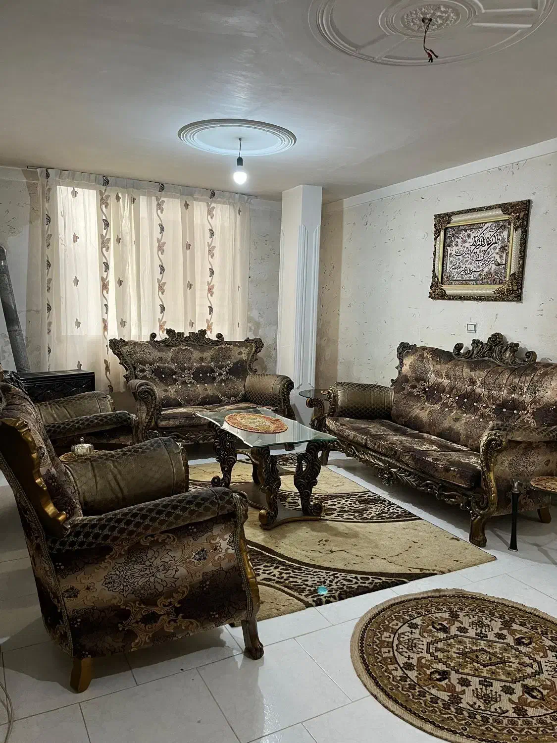 مبل بسیار محکم بدون شکستگی و پارگی|مبلمان خانگی و میز عسلی|نوشهر, |دیوار