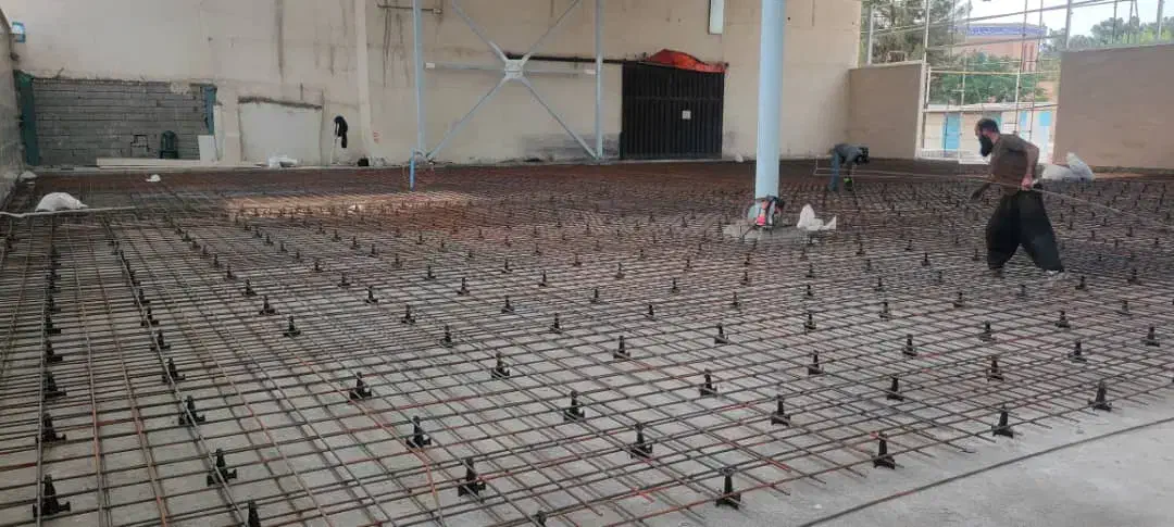 ماله پروانه ای با تراز لیزری آرماتوربندی بتن ریزی|خدمات پیشه و مهارت|تهران, دانشگاه شریف|دیوار