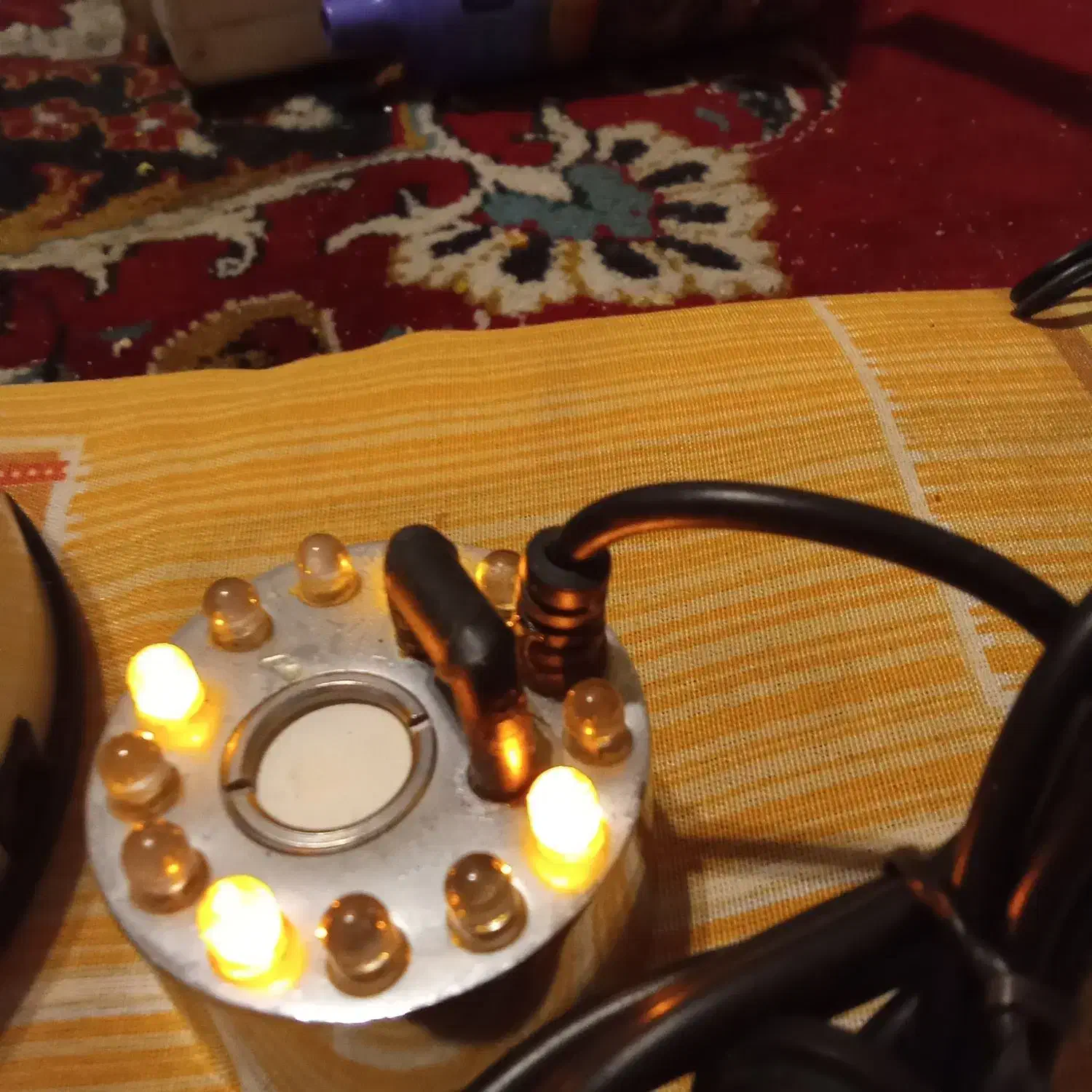 چراغ وادابتور|لامپ و چراغ|ری, ولی آباد|دیوار