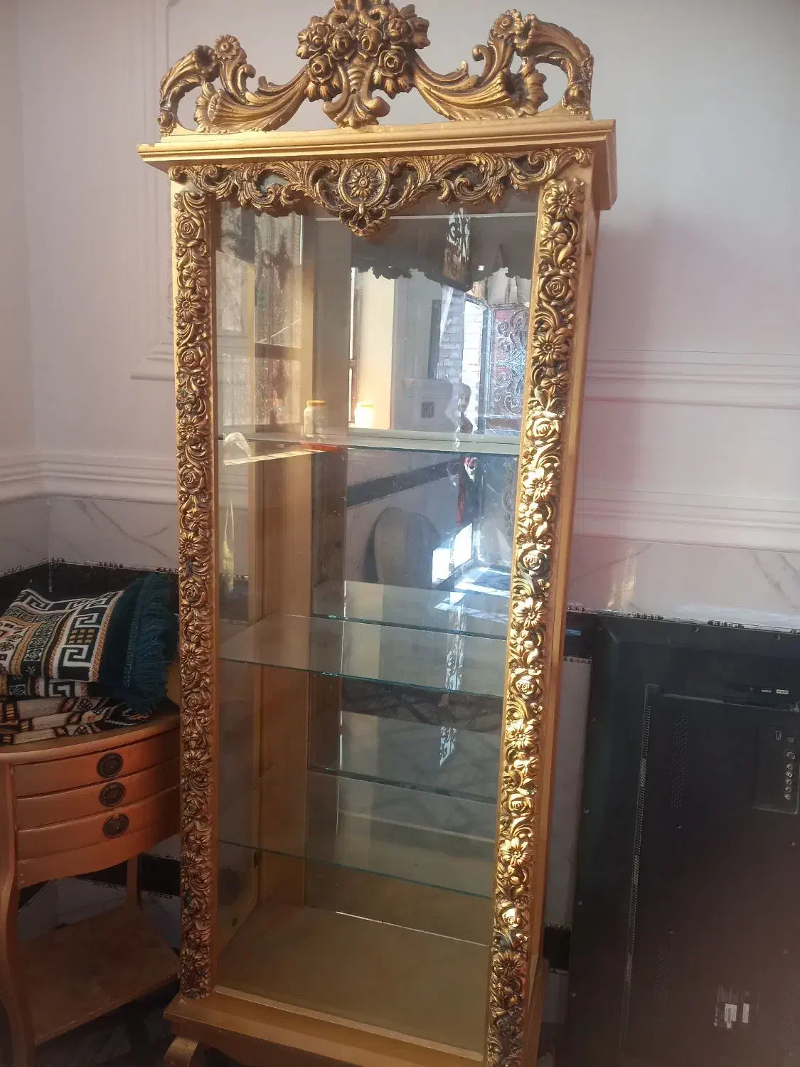 بوفه و میز جانماز ست طلایی|بوفه، ویترین، کنسول|زاهدان, |دیوار