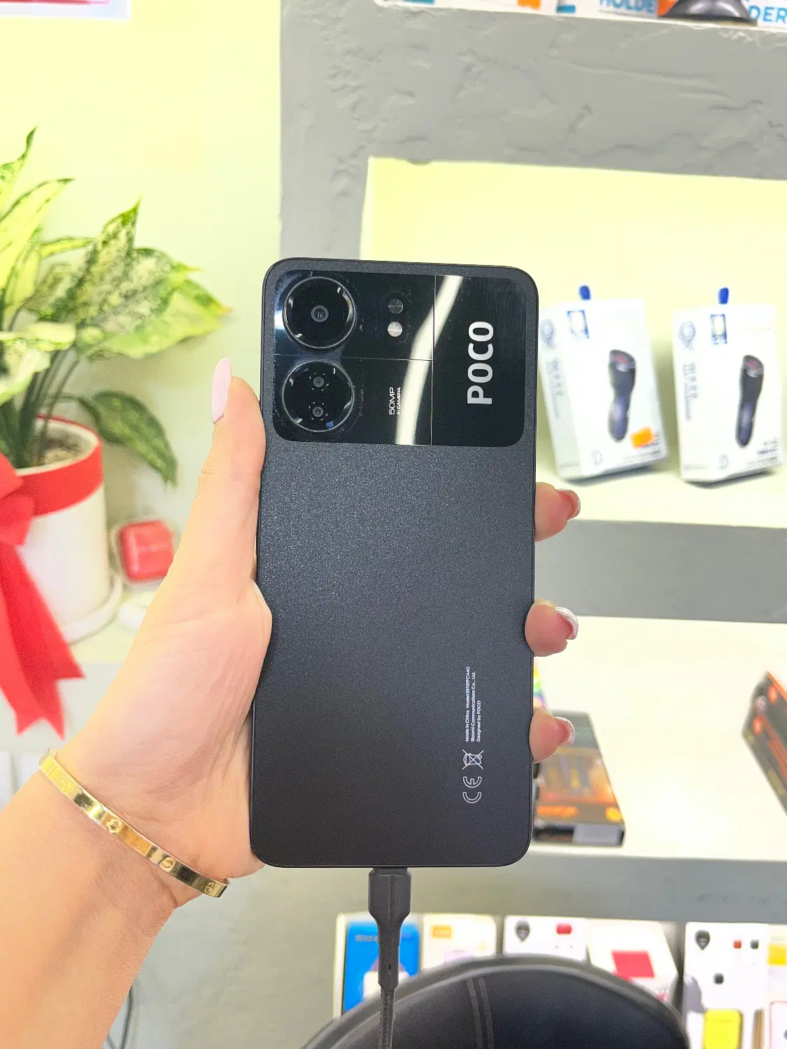 Poco c65/256|موبایل|تهران, امام زاده حسن|دیوار