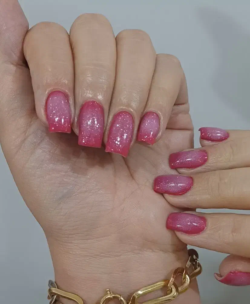 20٪ تخفیف خدمات ناخن بهمنی|خدمات آرایشگری و زیبایی|بوشهر, |دیوار