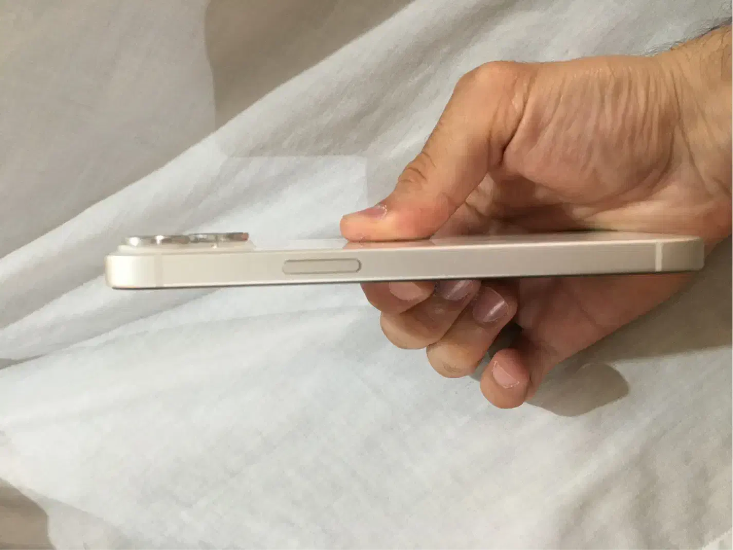 آیفون ۱۴نرمال۱۲۸ گیگ پک اصلی دو سیمکارت بدون نقطه|موبایل|تهران, پونک|دیوار