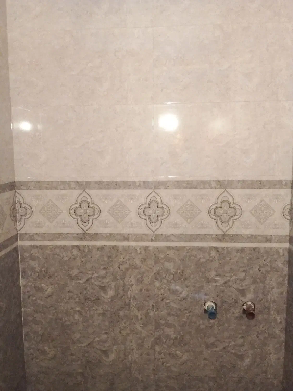 بازسازی ساختمان|خدمات پیشه و مهارت|فولادشهر, B7|دیوار