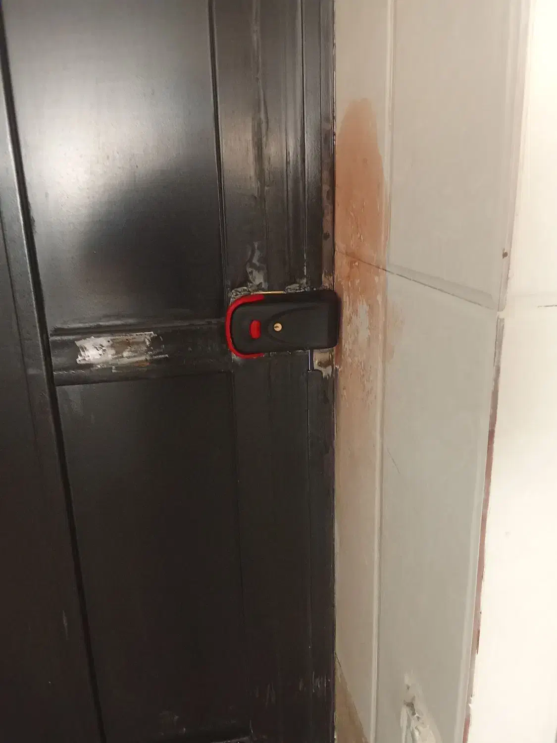 قفل برقی(کله گاوی) آرام بند|خدمات پیشه و مهارت|قزوین, |دیوار