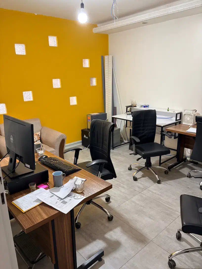 اجاره دفتر اداری شیک در بهترین لوکیشن|اجارهٔ دفتر کار، اتاق اداری، مطب|یزد, |دیوار