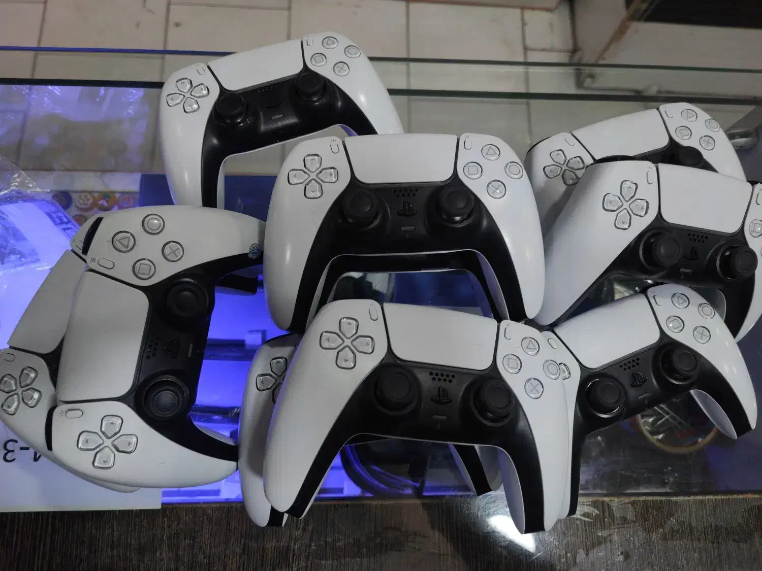 انواع دسته های ps5 و ps4 استوک اصل فابریک تک وعمده|کنسول، بازی ویدئویی و آنلاین|میناب, |دیوار