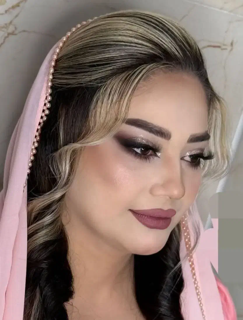 میکاپ وشنیون چرخشی|خدمات آرایشگری و زیبایی|اهواز, کوی رمضان|دیوار