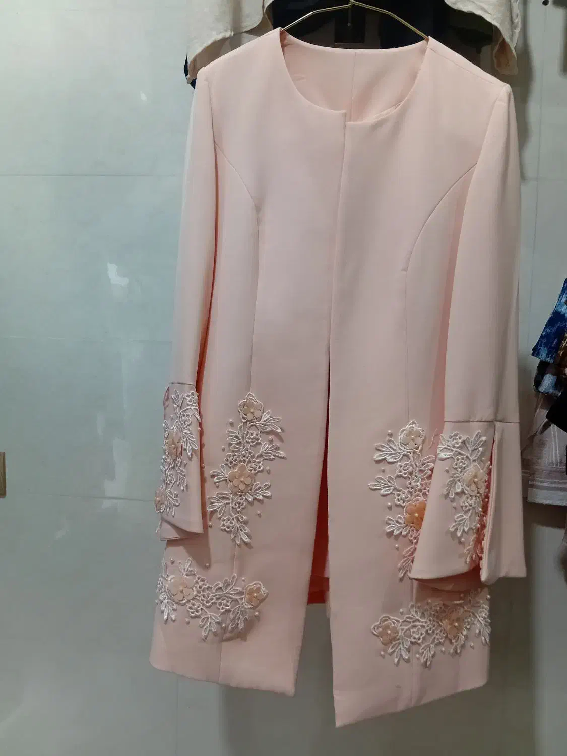 لباس|لباس|اندیمشک, |دیوار