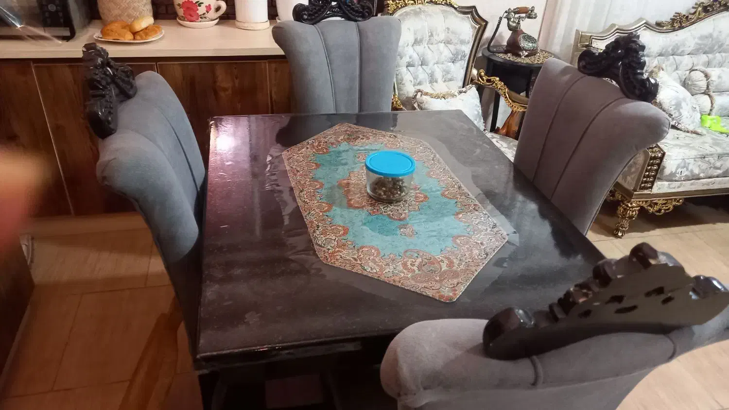 میزناهاری خوری چهارنفره جنس چوب راش|میز و صندلی غذاخوری|فومن, |دیوار