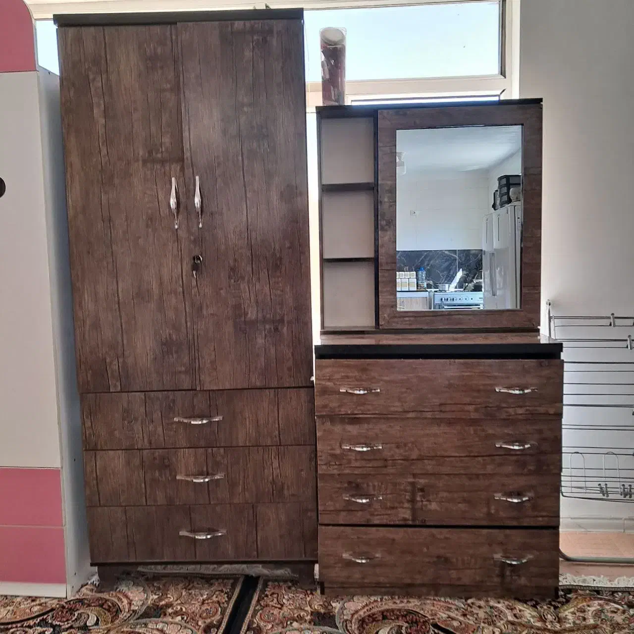 کمد و دراور|جاکفشی، کمد، دراور|جوانرود, |دیوار