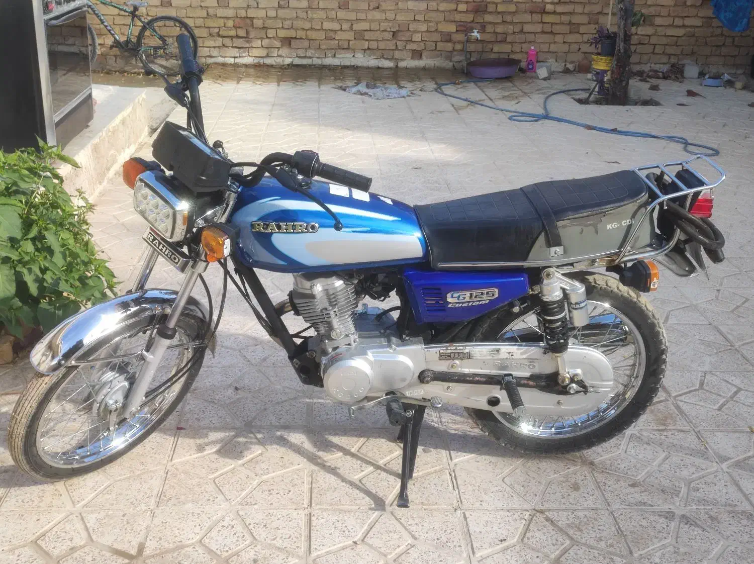 رهرو ۴۰۱ مدارک کامل|موتورسیکلت|شیراز, ستارخان|دیوار