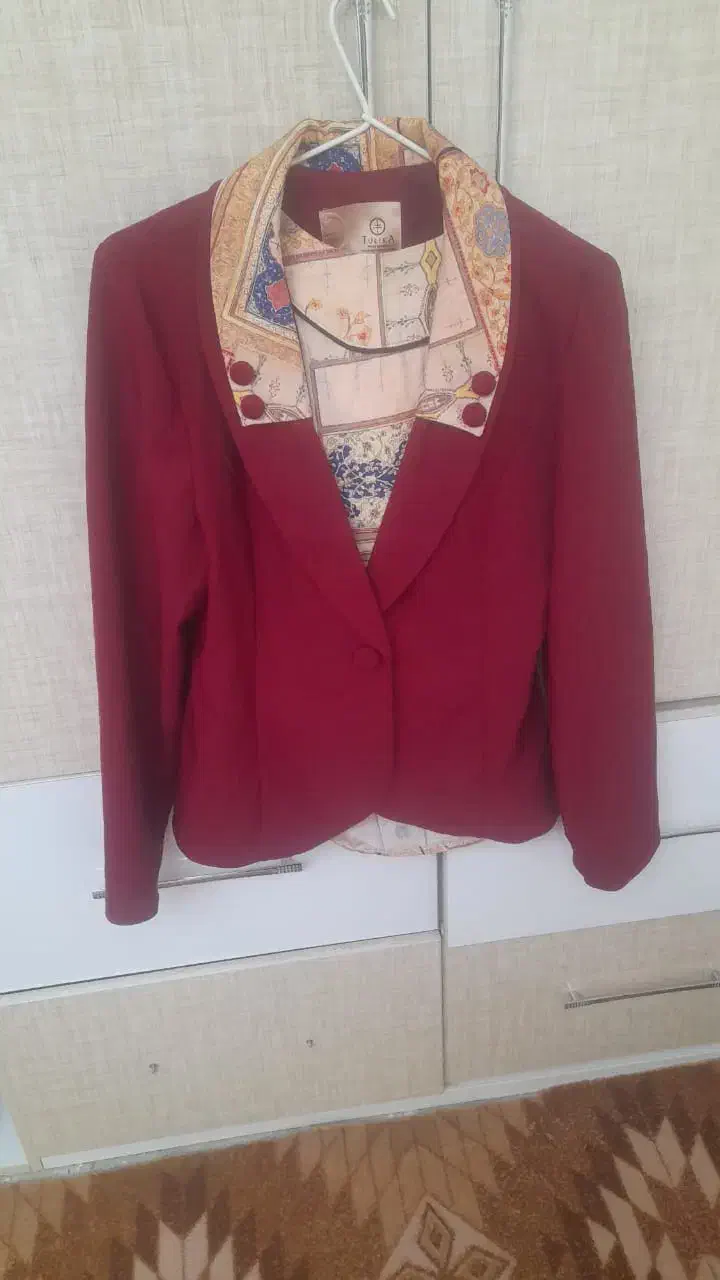 لباس های نو|لباس|دورود, |دیوار