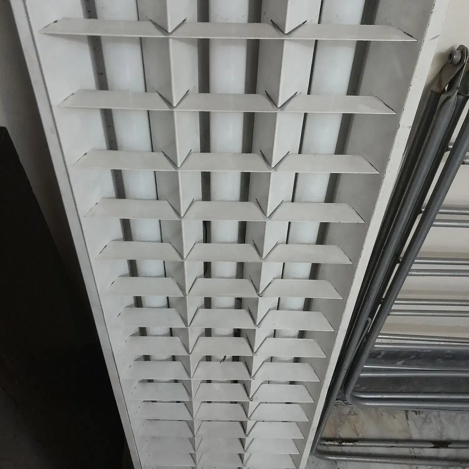 مهتابی سقفی ۳تایی صحیح سالم|لامپ و چراغ|ری, فیروزآبادی|دیوار