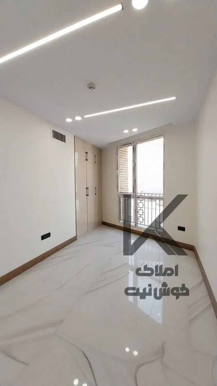 توانیر ۱۳۵ متر نوساز سوپر لوکس (آفتاب گیر بی نظیر)