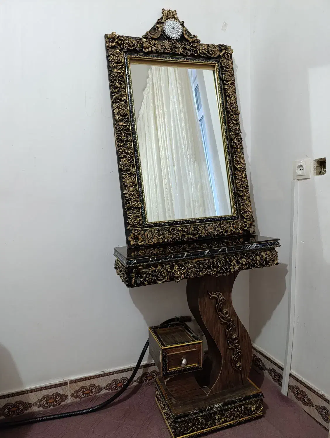 آینه وکنسول|بوفه، ویترین، کنسول|چرداول, |دیوار