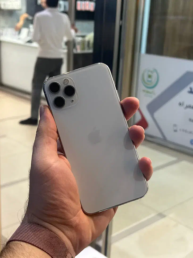 11 pro|موبایل|تبریز, |دیوار