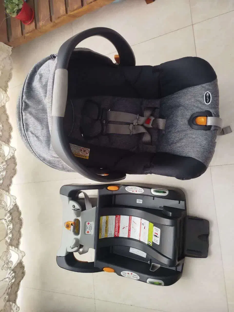 کریر و صندلی ماشین|تخت و صندلی بچه|مشکیندشت, |دیوار