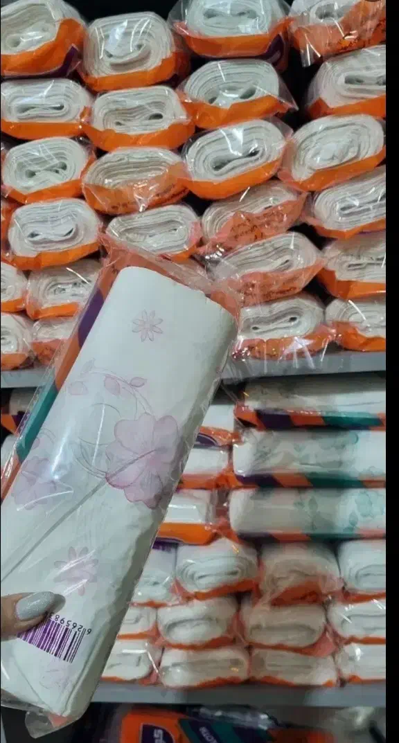 تولید وپخش سفره‌ یکبار مصرف|سفره، حوله، دستمال آشپزخانه|قم, قلعه کامکار|دیوار