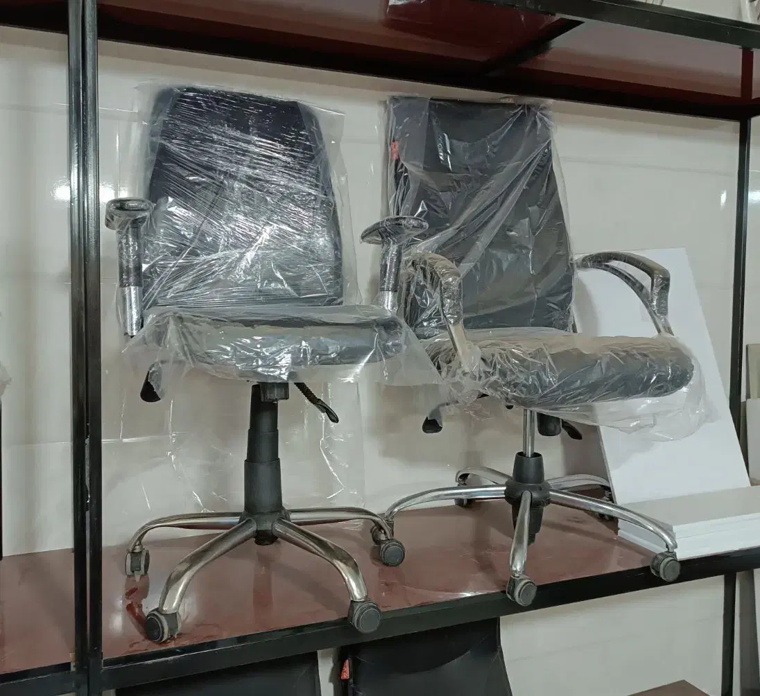 صندلی گردان شرکتی استوک|صندلی و نیمکت|قم, کلهری|دیوار