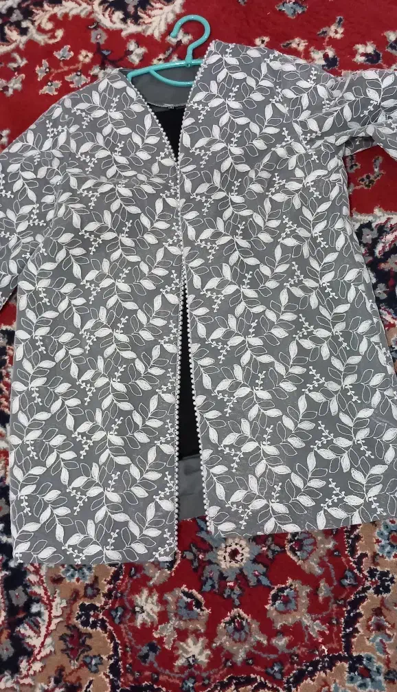 مانتو مجلسی|لباس|تربت جام, میرقوام الدین|دیوار