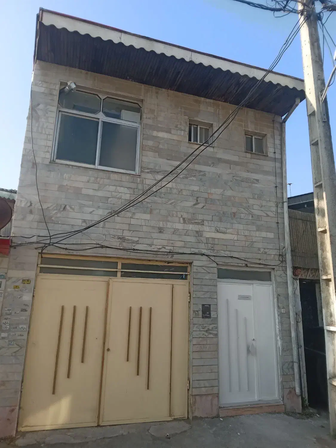 رهن واجاره خانه ویلایی دوبلکسی۹۵متری درباهنر|اجارهٔ خانه و ویلا|رشت, کوی فکوری|دیوار