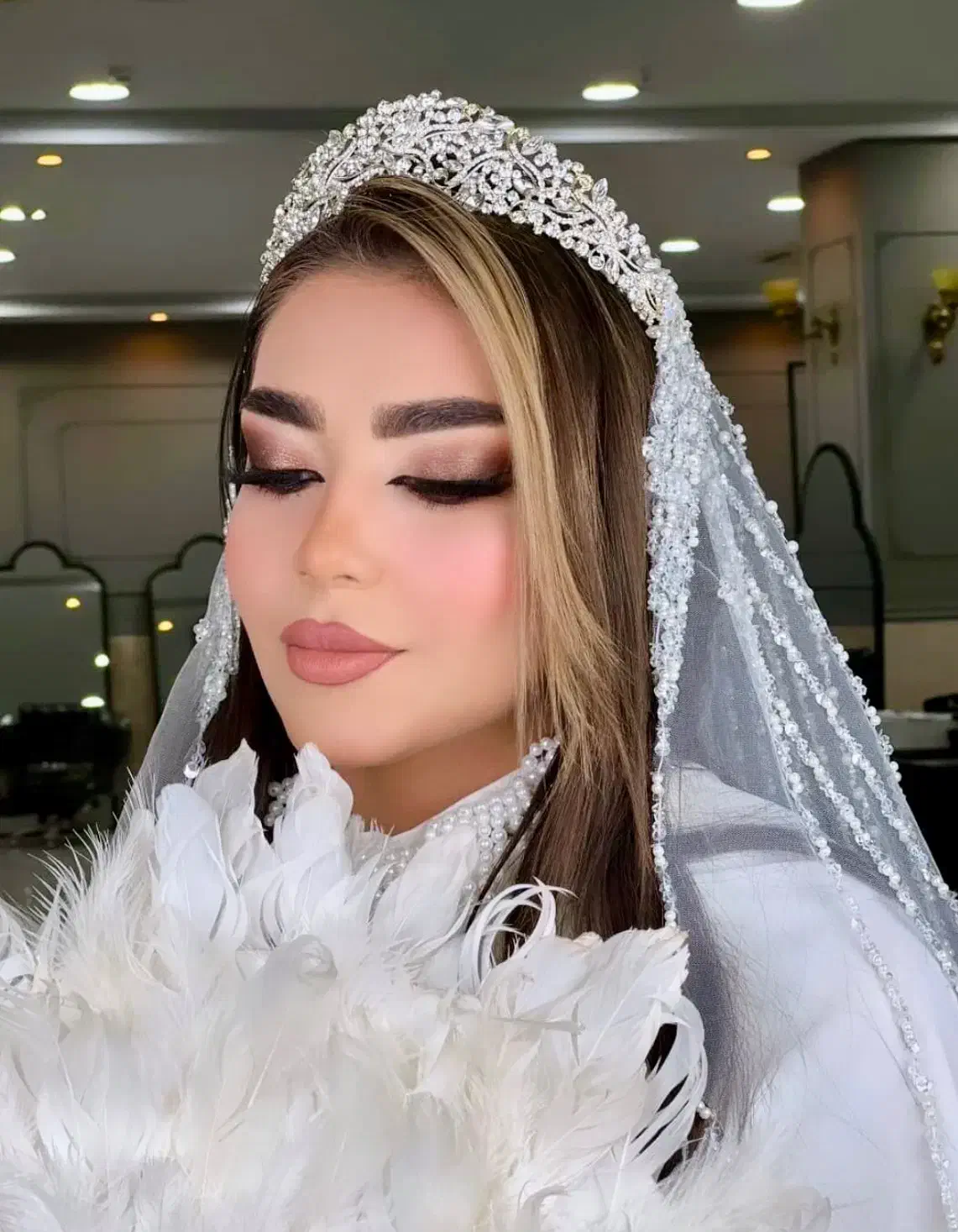 میکاپ و شینیون|خدمات آرایشگری و زیبایی|اسلام‌شهر, باغ فیض|دیوار