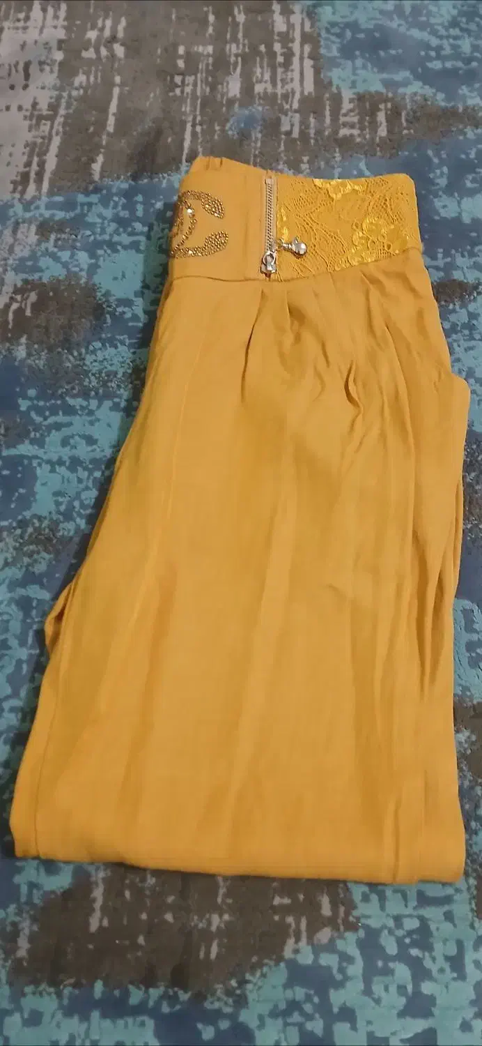 شلوار های بندری|لباس|اندیشه, اندیشه فاز ۴|دیوار