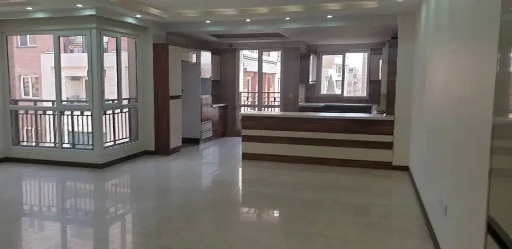 ۱۴۵ متر ۳ خواب نوساز تکواحدی/ ۲ نبش میدان ۳۱