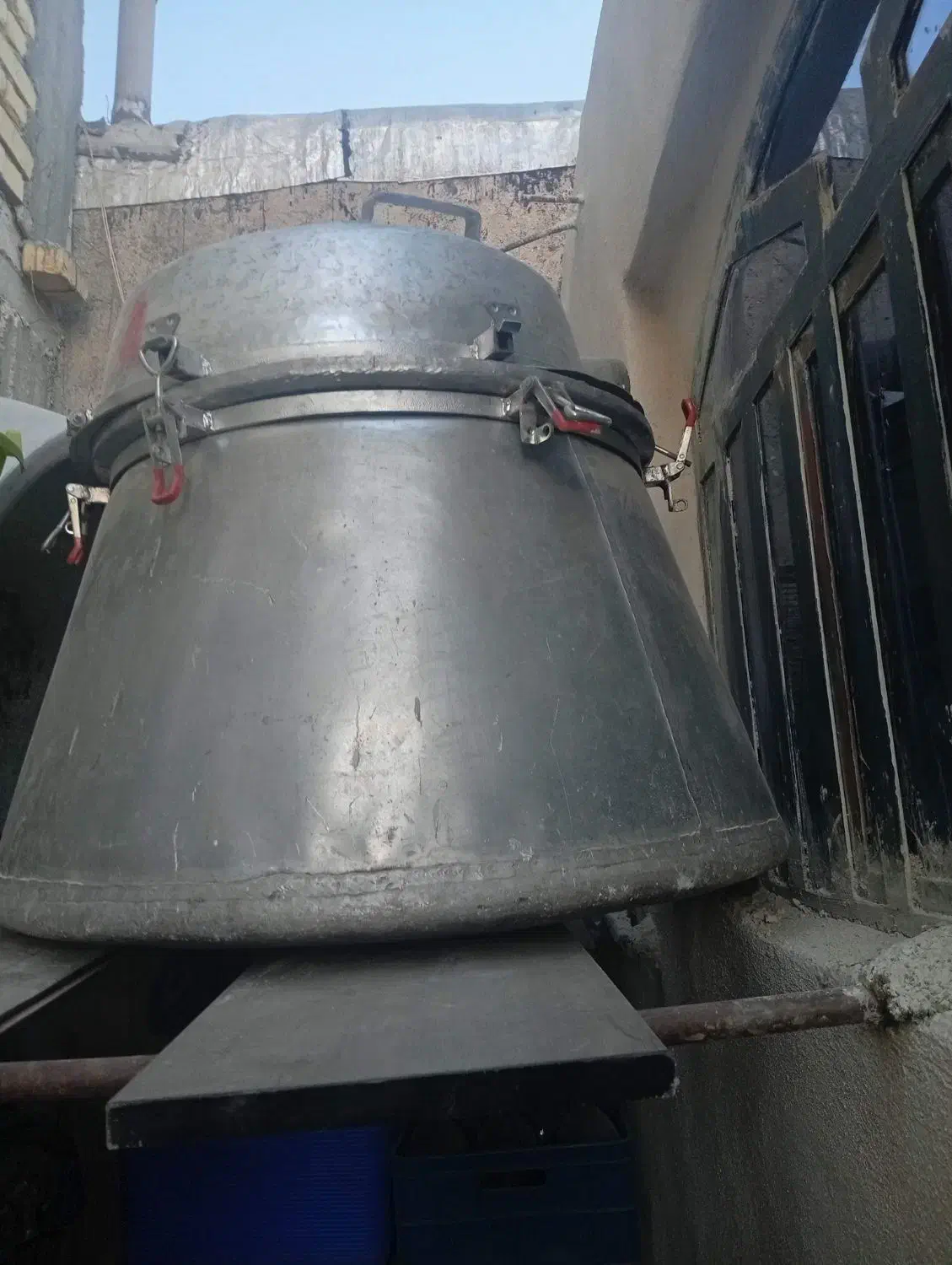 دیگ گلاب گیری|ماشینآلات صنعتی|شیراز, کفترک|دیوار