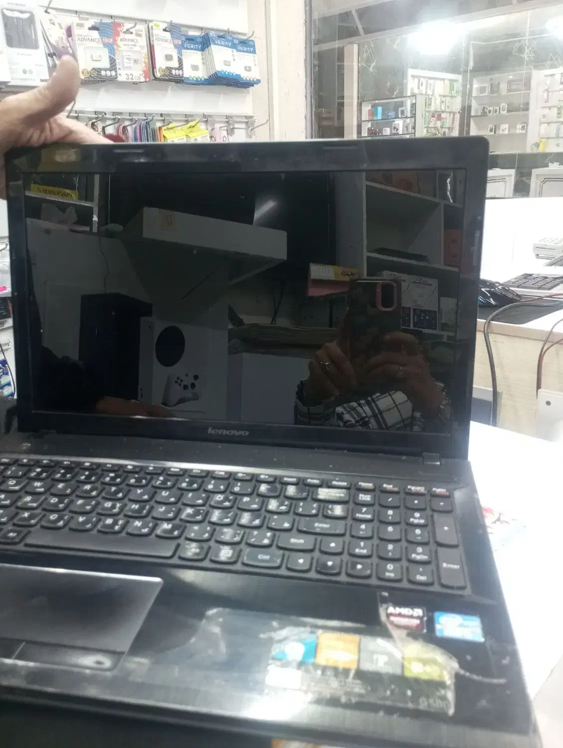 لب تاب لنوو|رایانه همراه|تربتحیدریه, باغ ملی|دیوار