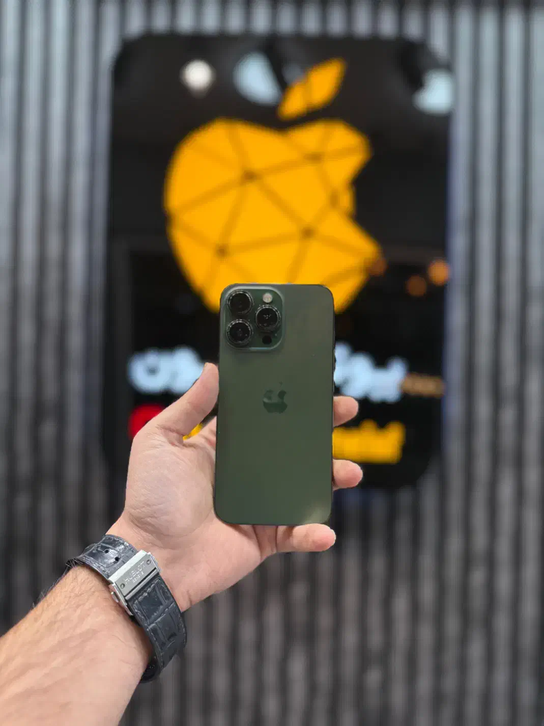 اپل iPhone 13Pro با حافظه ۲۵۶گیگابایت|موبایل|اصفهان, جلفا|دیوار