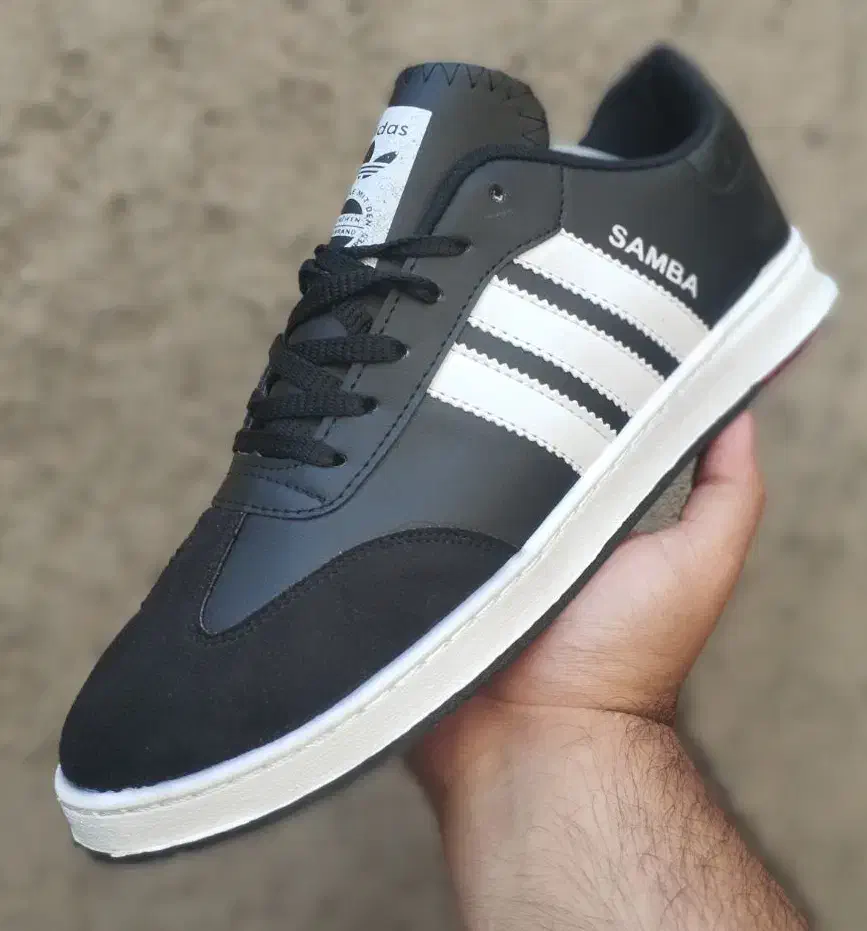 کفش سامبا زیر قیمت فقط ۳۶۵ تومان|کیف، کفش، کمربند|نیشابور, بنیاد شهید|دیوار