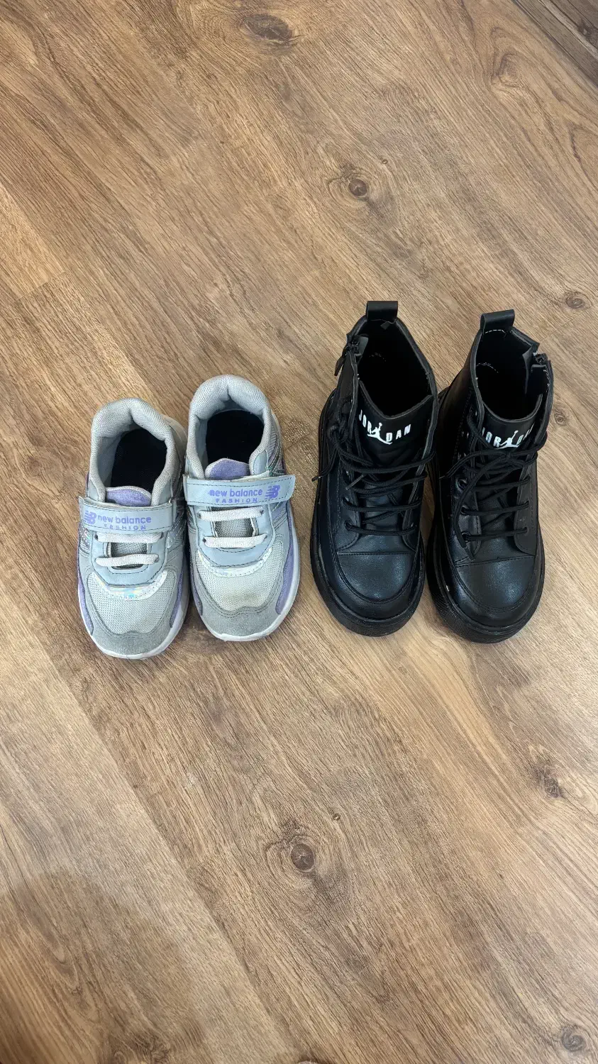 دو عدد کفش دخترانه موجود سایز۳۰|کفش و لباس بچه|بندر انزلی, معلم|دیوار