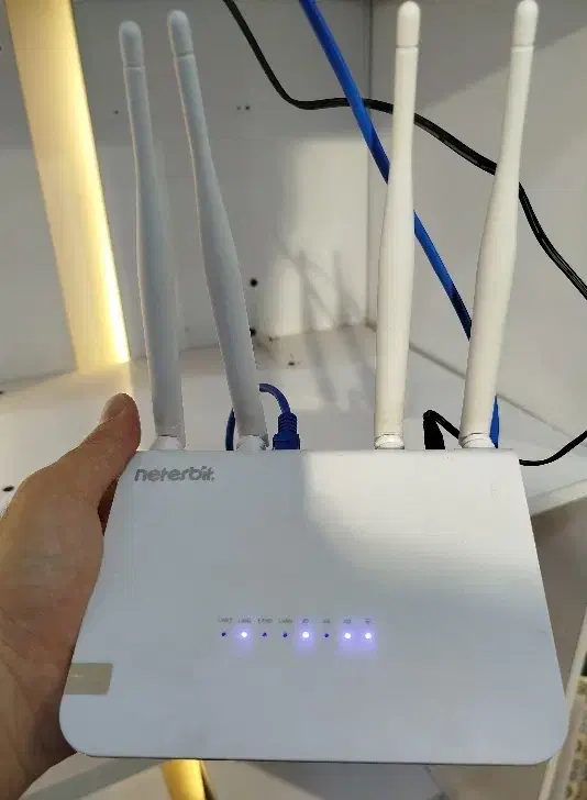 دوربین مداربسته|دوربین مداربسته|سهند, |دیوار