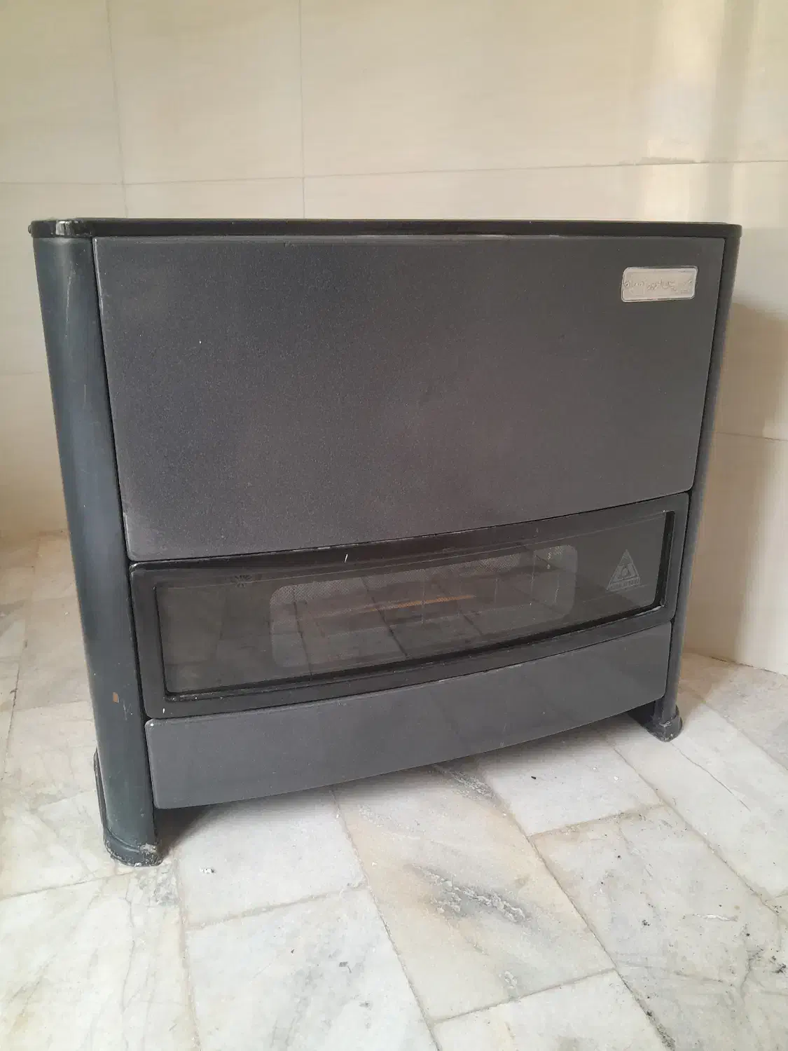 بخاری گازی جهان افروز|بخاری، هیتر، شومینه|بیجار, |دیوار