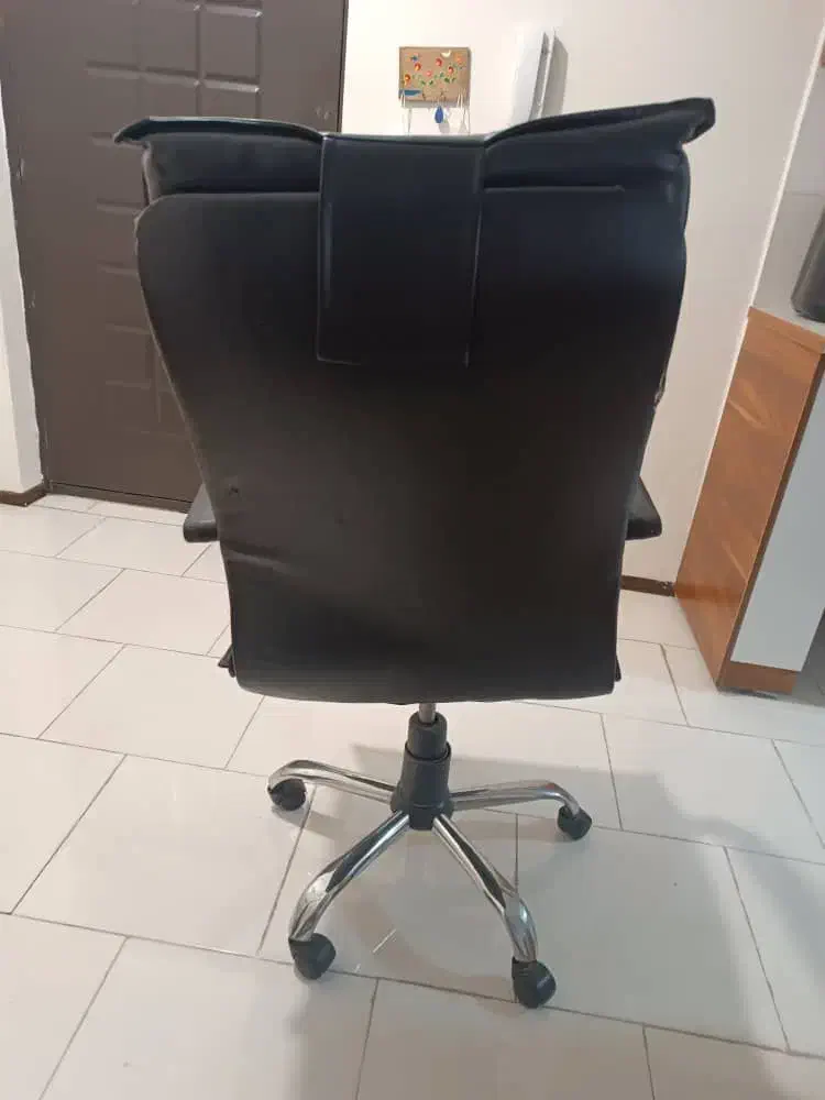 صندلی چرخ دار|صندلی و نیمکت|پردیس, فاز ۱۱|دیوار