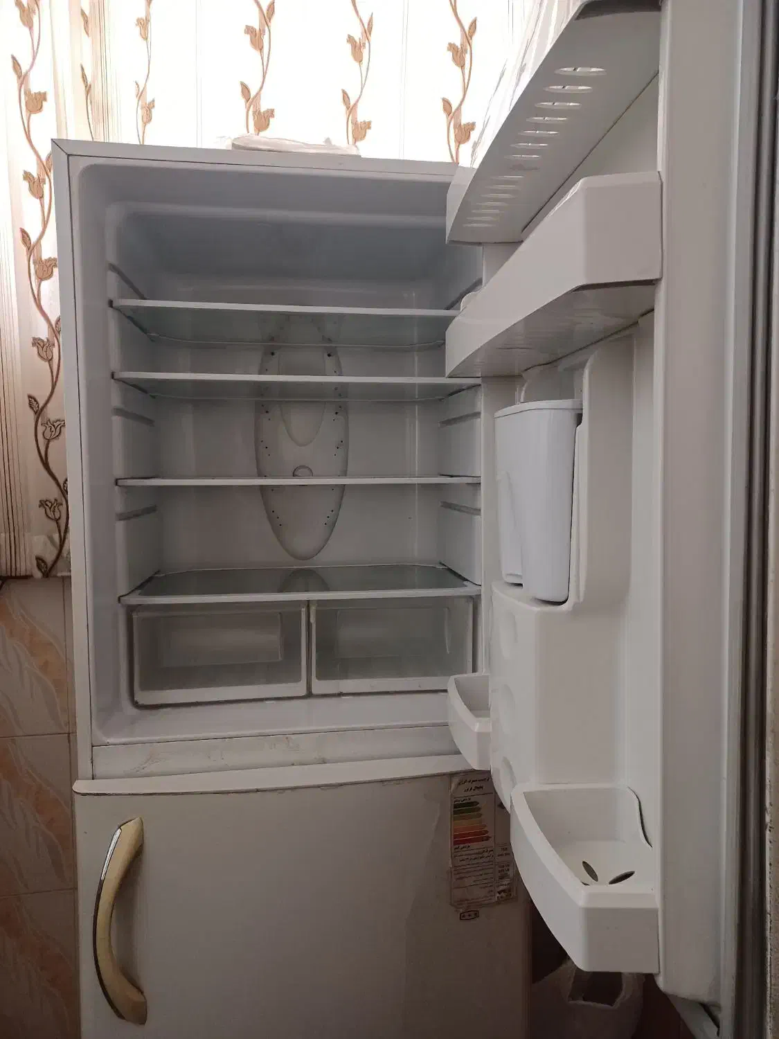 فروش یخچال فریزر|یخچال و فریزر|مرودشت, بیست متری بیمارستان|دیوار