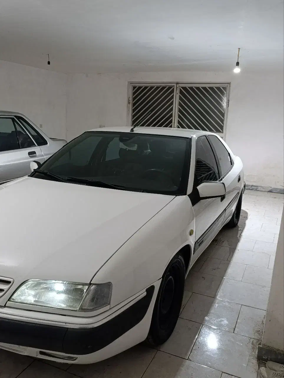 زانتیا ۲۰۰۰ مدل ۸۹ سفید رنگ|خودرو سواری و وانت|پارس‌آباد, |دیوار