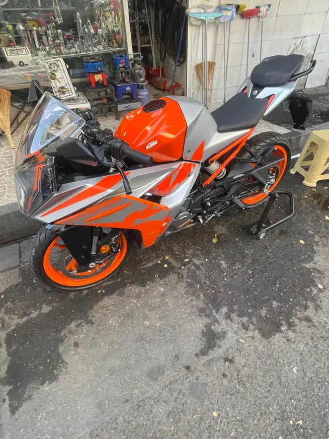 ktm rc مدل۱۴۰۲ کم کار معاوضه دارم باnsوبنلی|موتورسیکلت|تهران, گیشا|دیوار
