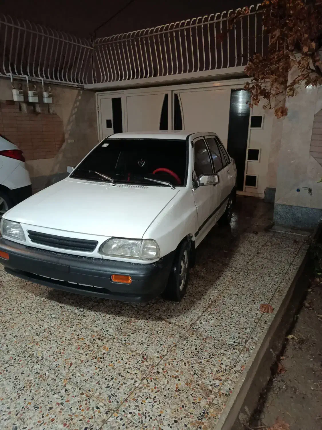 پراید 84 دورنگ|خودرو سواری و وانت|اصفهان, ملک‌شهر|دیوار