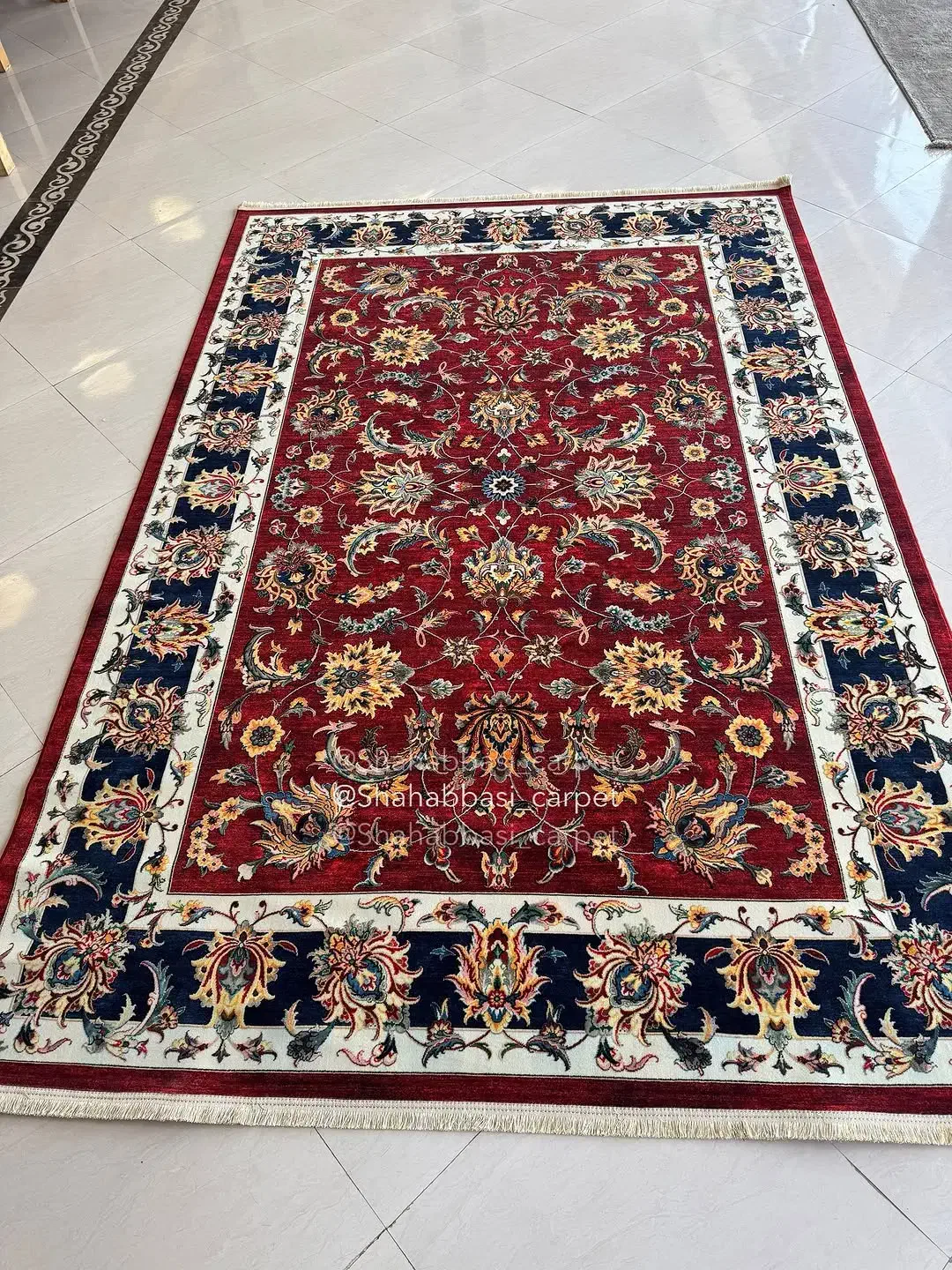 فرش در باری ۱۲۰۰شانه با تخفیف میخوای بیا قلات|فرش|شیراز, قلات|دیوار