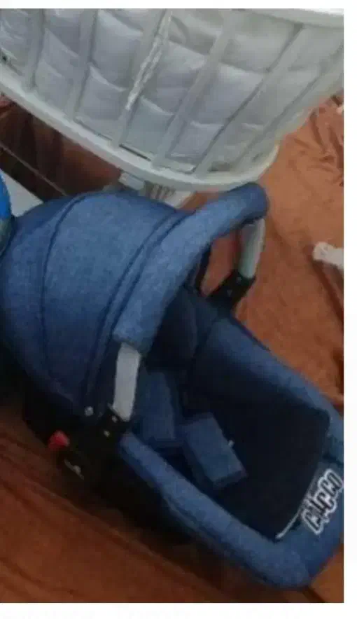 نی نی لای لای در حد نو|کالسکه و لوازم جانبی|نظرآباد, شهرک سید جمال الدین|دیوار